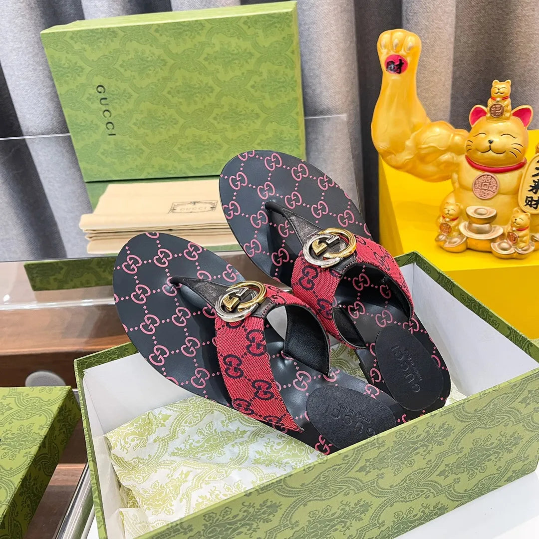 Slippers C881774