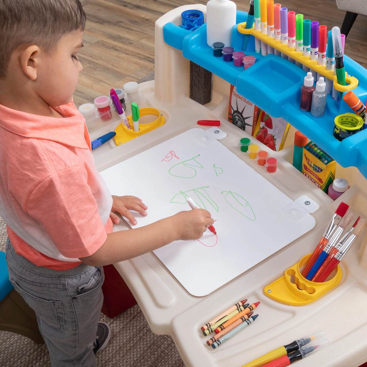 Plastic Kids Activity Center and Table F5553