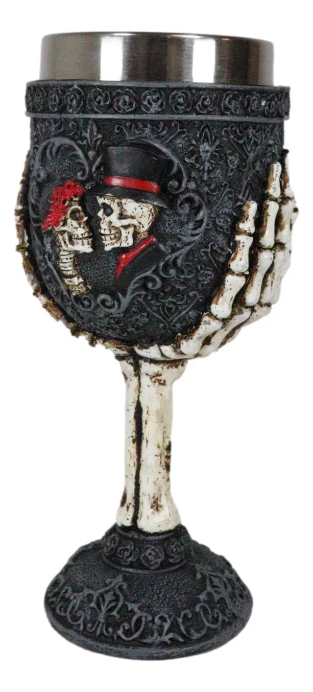 Gothic Day Of The Dead Skeleton Skull Bride And Groom Black Roses Wine Goblet C176482