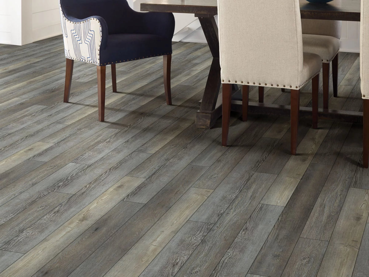 Silo Pine O676