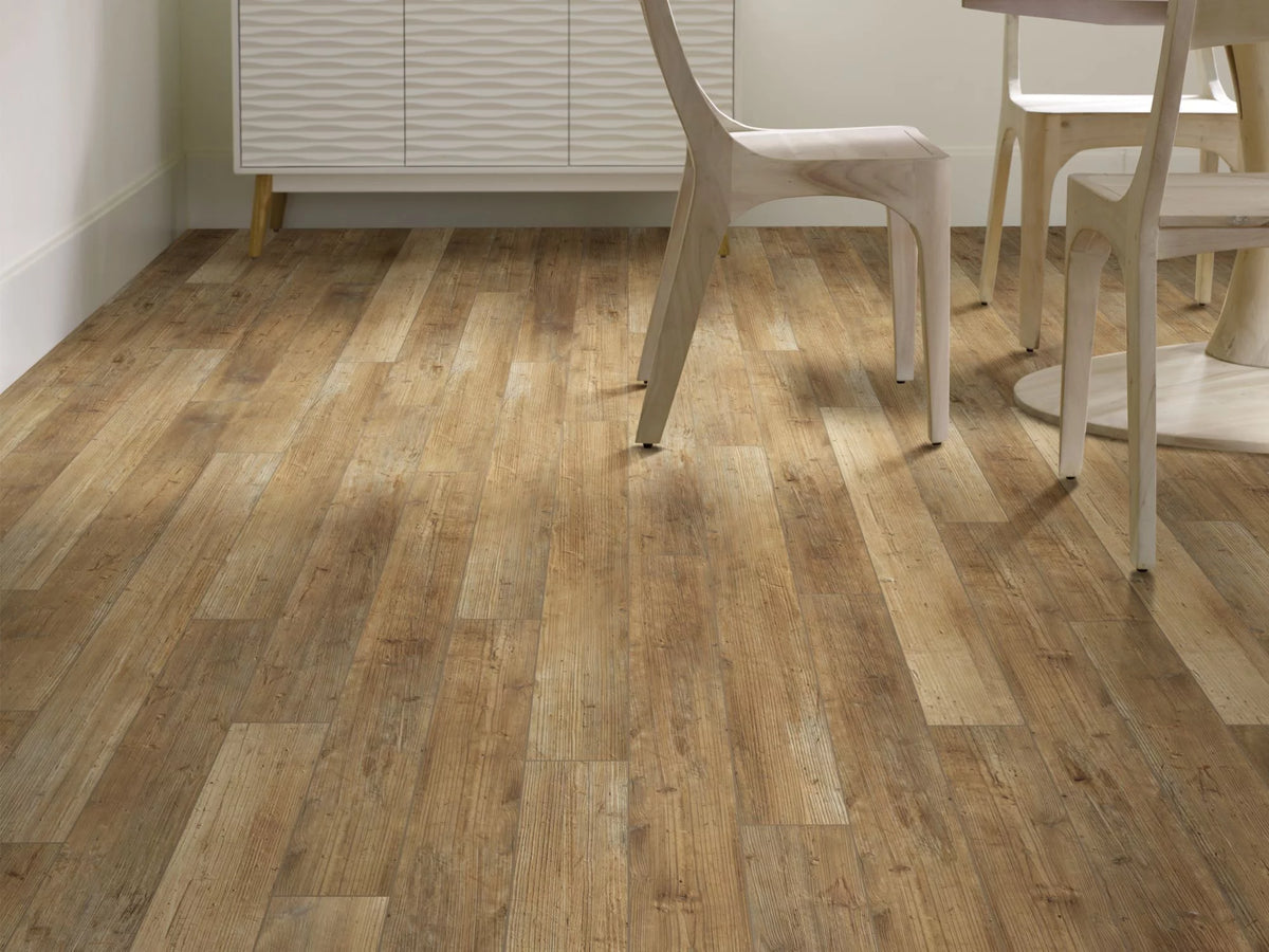 Silo Pine O676