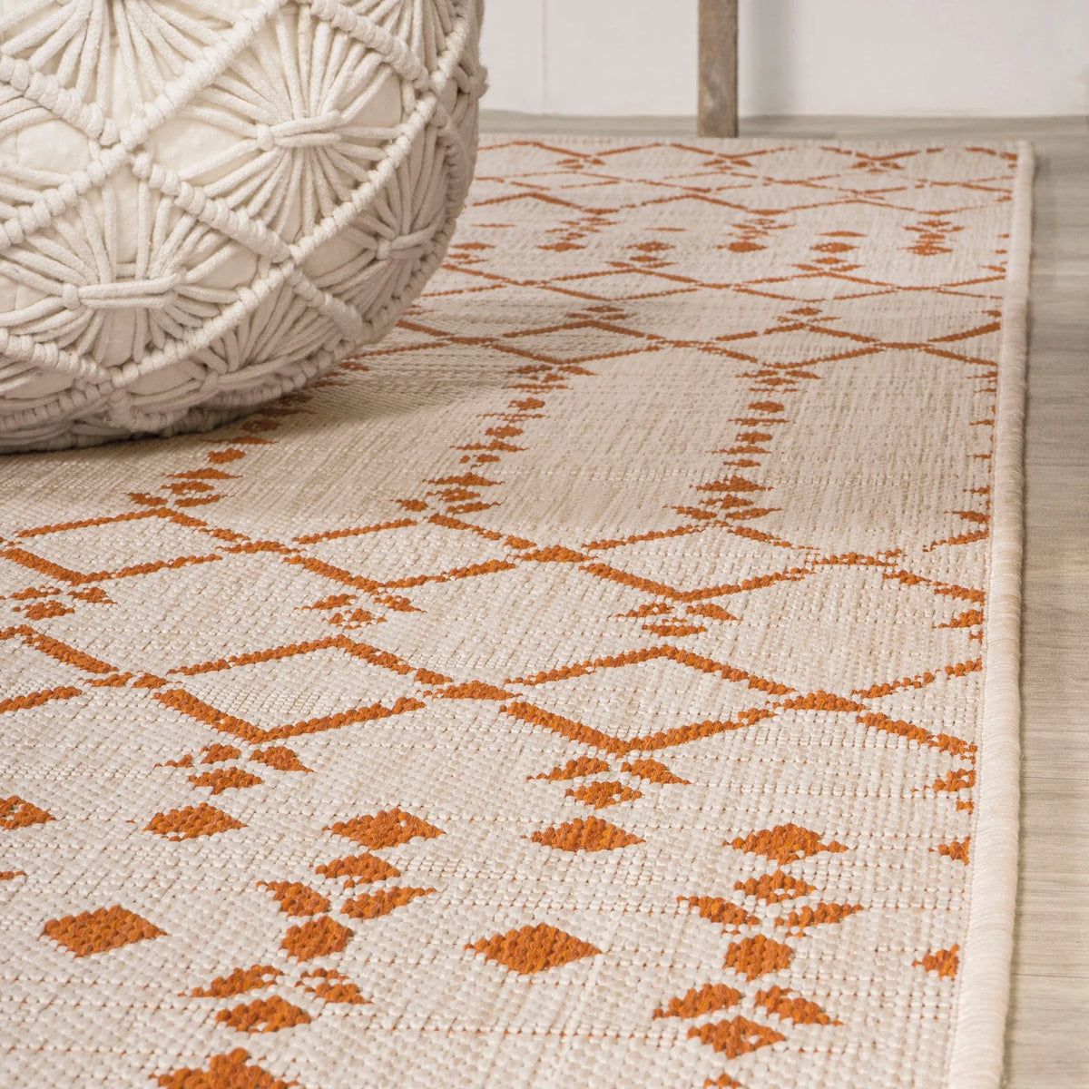 Cream Orange 4 ft. x 6 ft. Indoor Outdoor Area Rug F350398