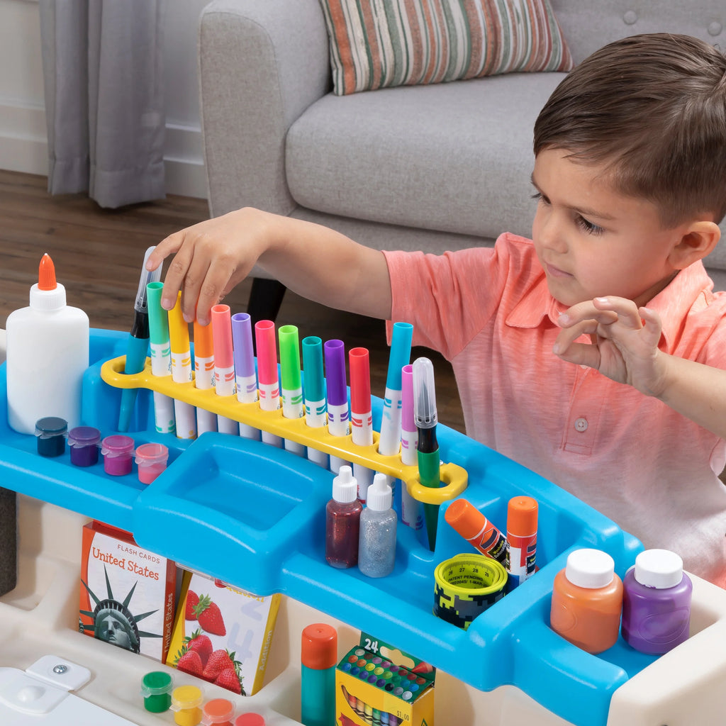 Plastic Kids Activity Center and Table F5553