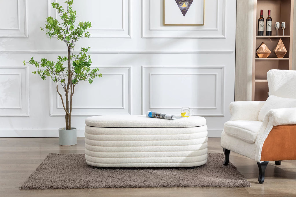 White Upholstered Faux Fur Storage Ottoman Bench G348532