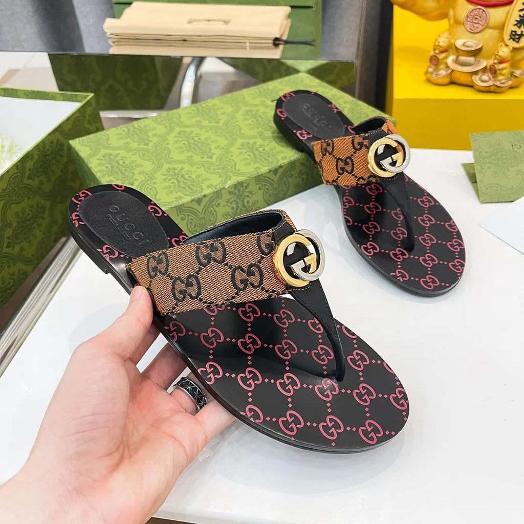 Slippers C881774