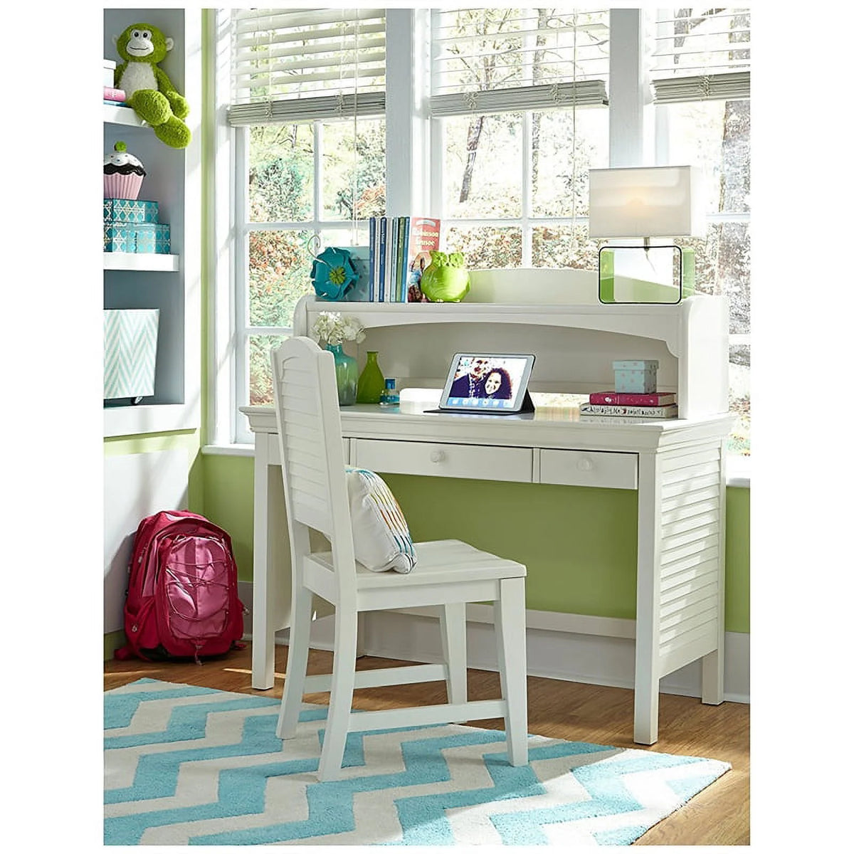 Bright White Engineered Hardwood Desk Hutch O84497