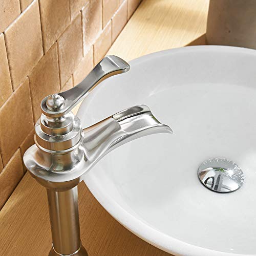 Brushed Nickel Single-Handle Vessel Sink Faucet I7656