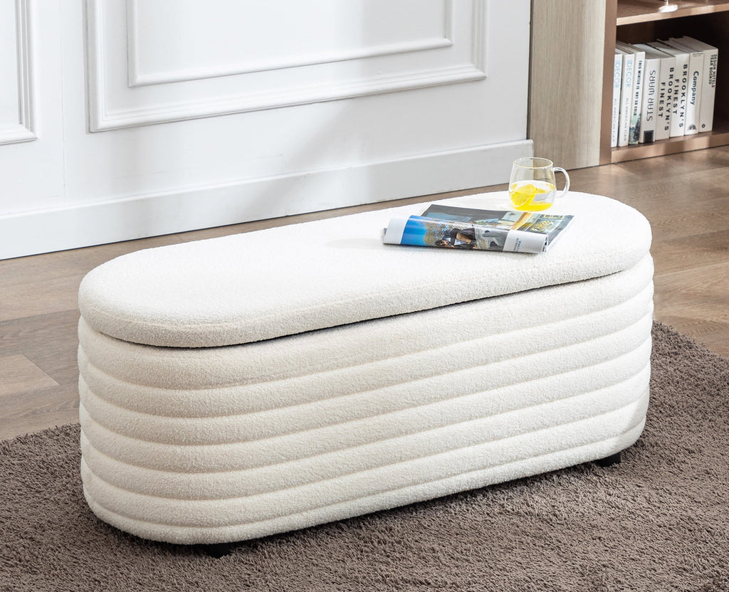 White Upholstered Faux Fur Storage Ottoman Bench G348532