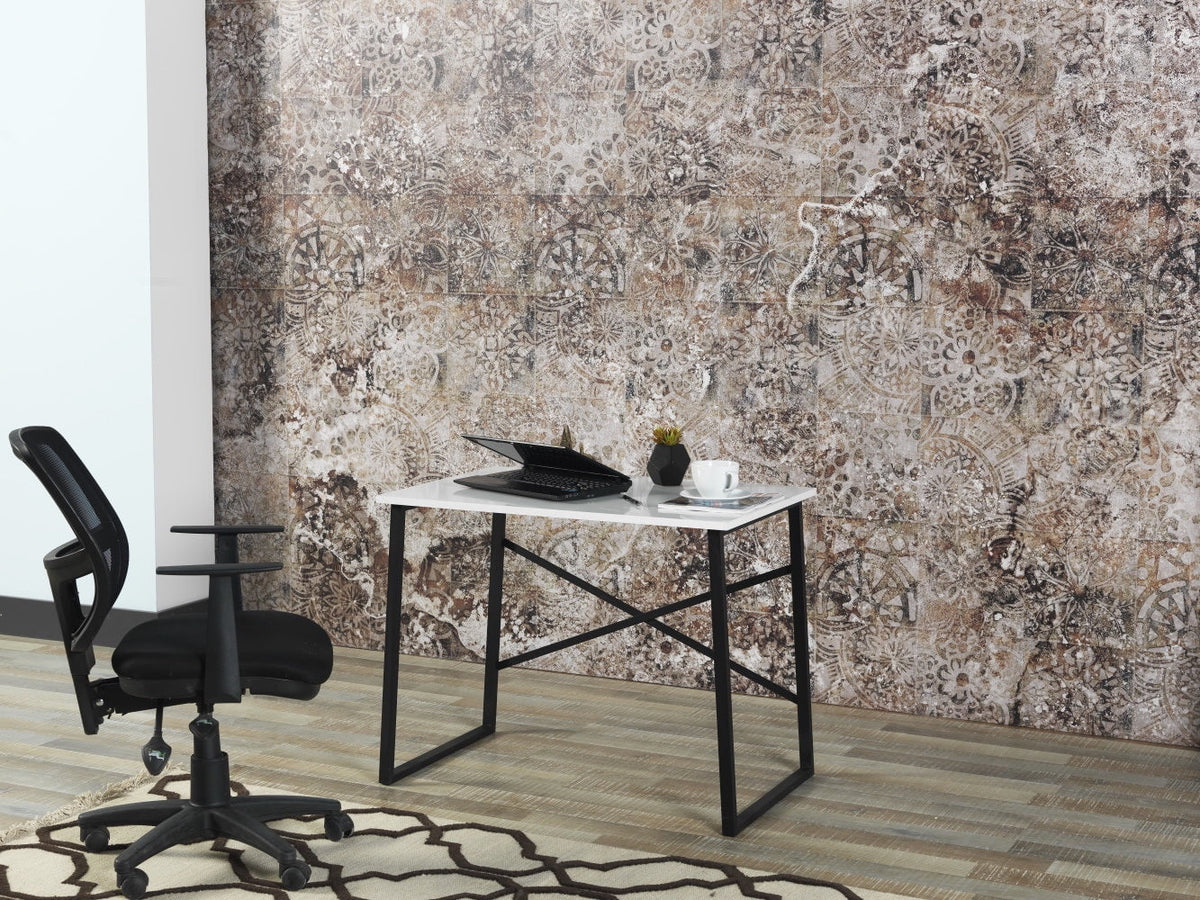 Black Metal Frame Wooden Top Writing and Computer Desk M688423