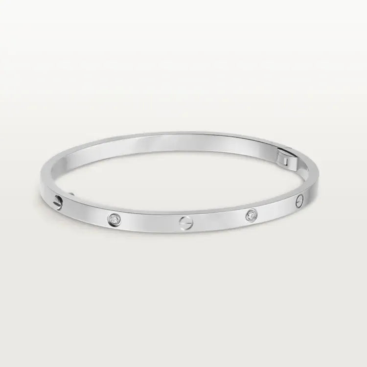 Bracelet with 6 Diamonds R871