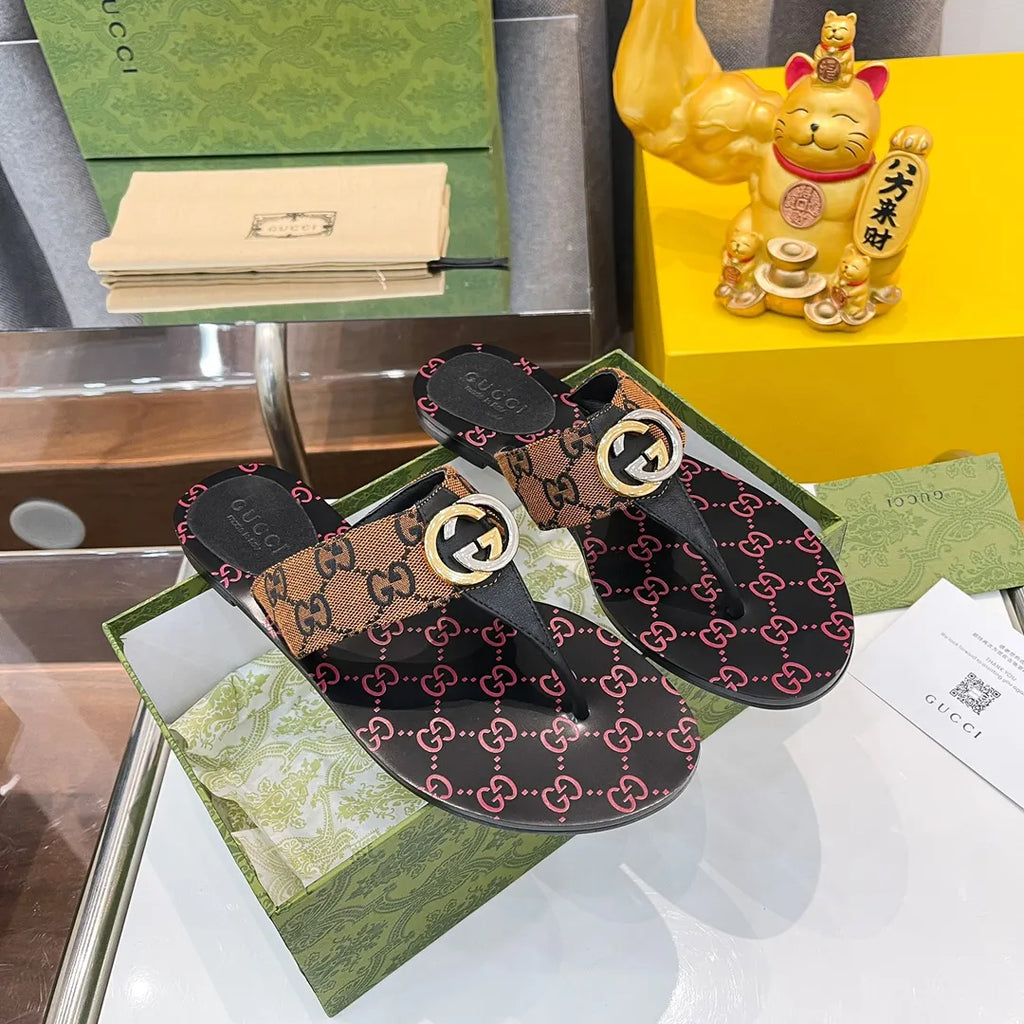 Slippers C881774