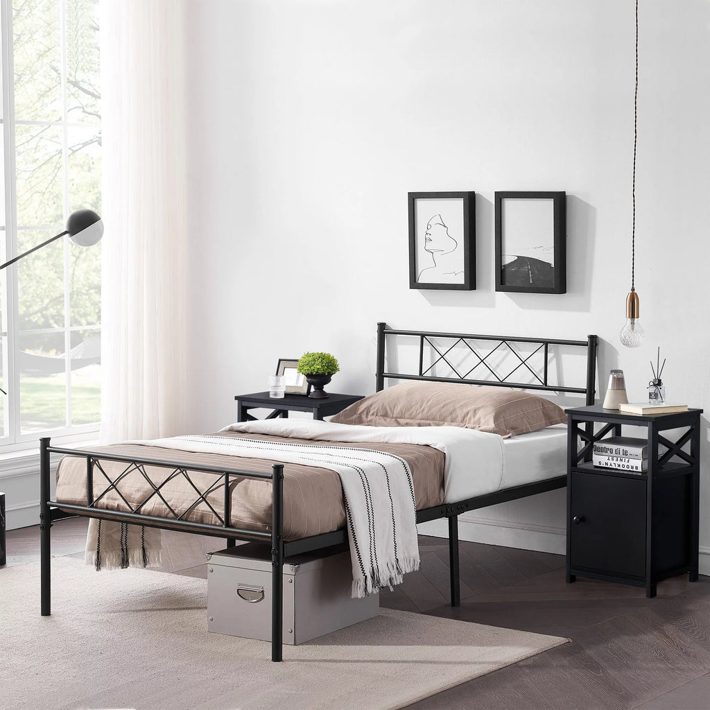 3-piece Bedroom Set with Nightstand B50110