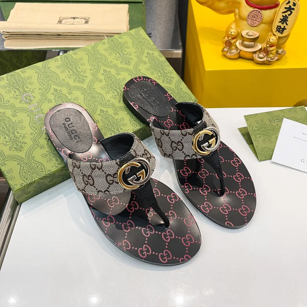 Slippers C881774