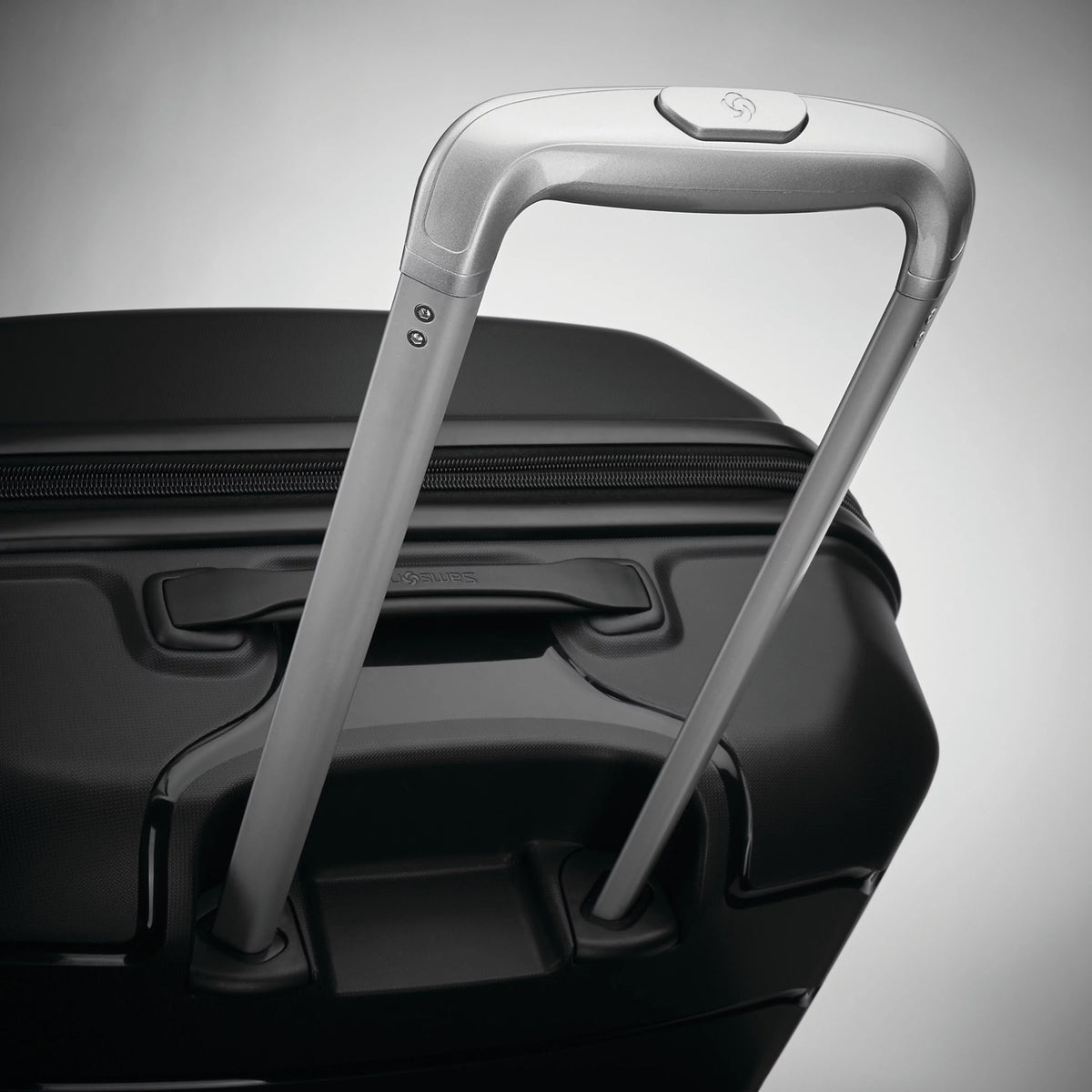 Hardside Spinner D657