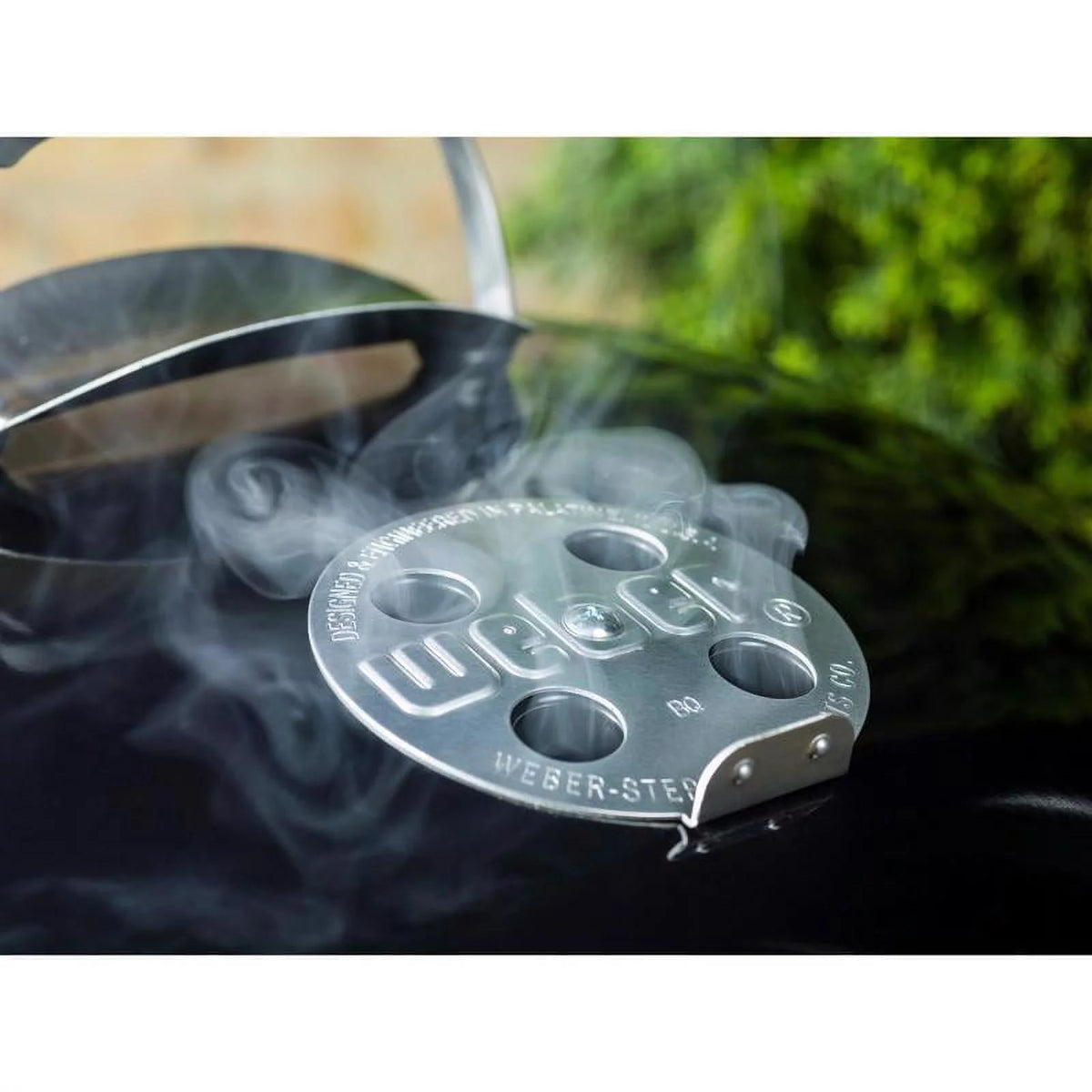 22 in. Charcoal Kettle Grill K202