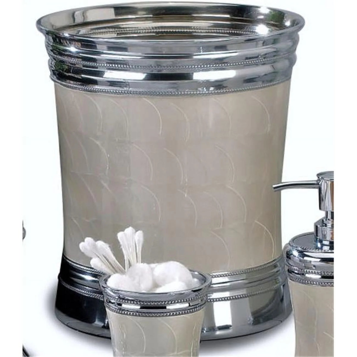 8 Quart Wastebasket Pack of 3 S330