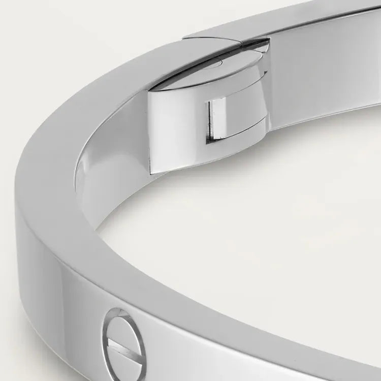 Bracelet with 6 Diamonds R871