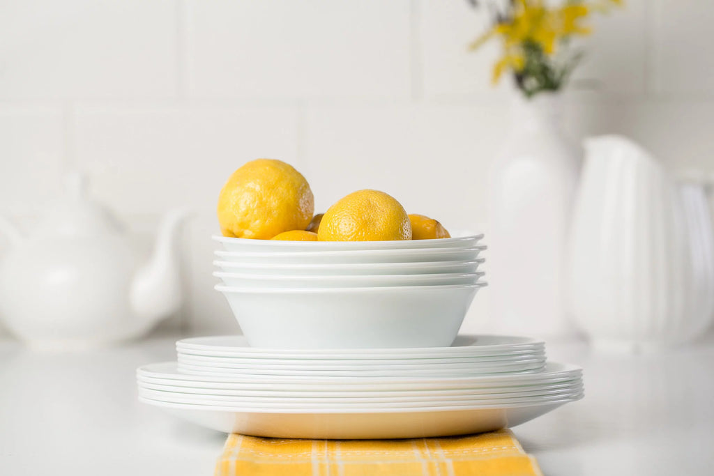 18-Piece Glass Dinnerware Set S349275