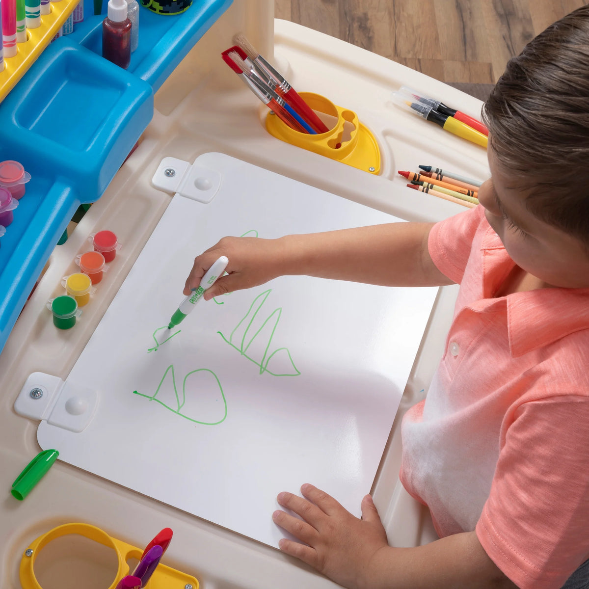 Plastic Kids Activity Center and Table F5553